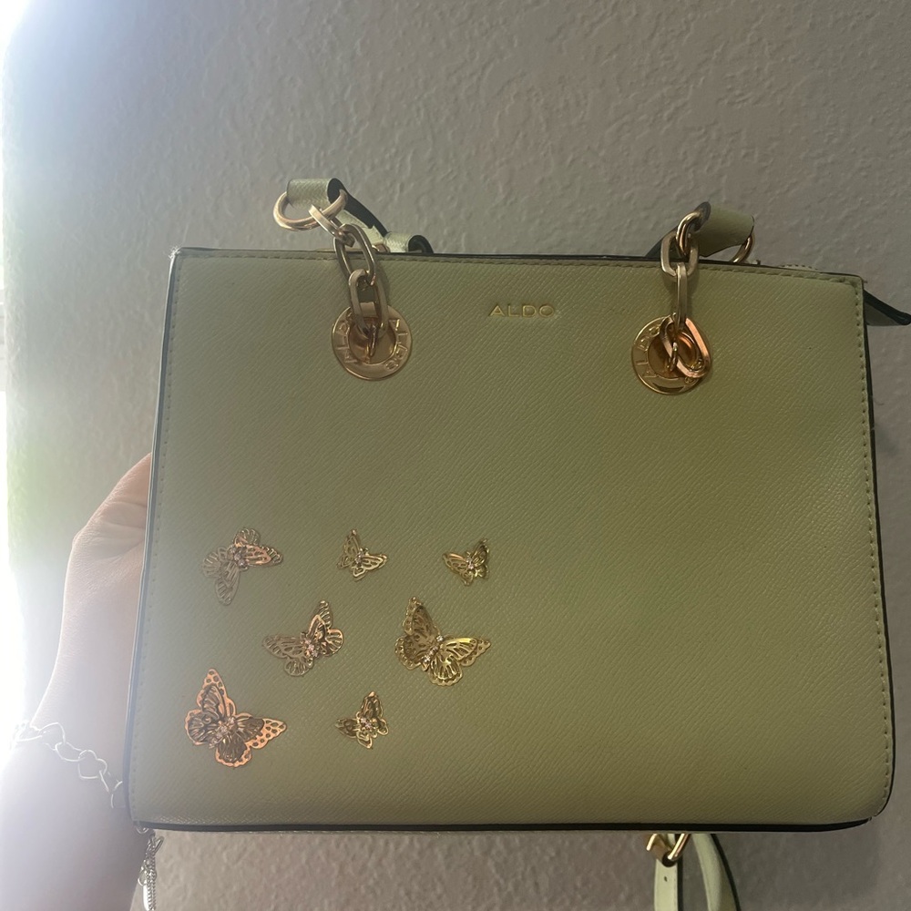 Also bag with butterflies